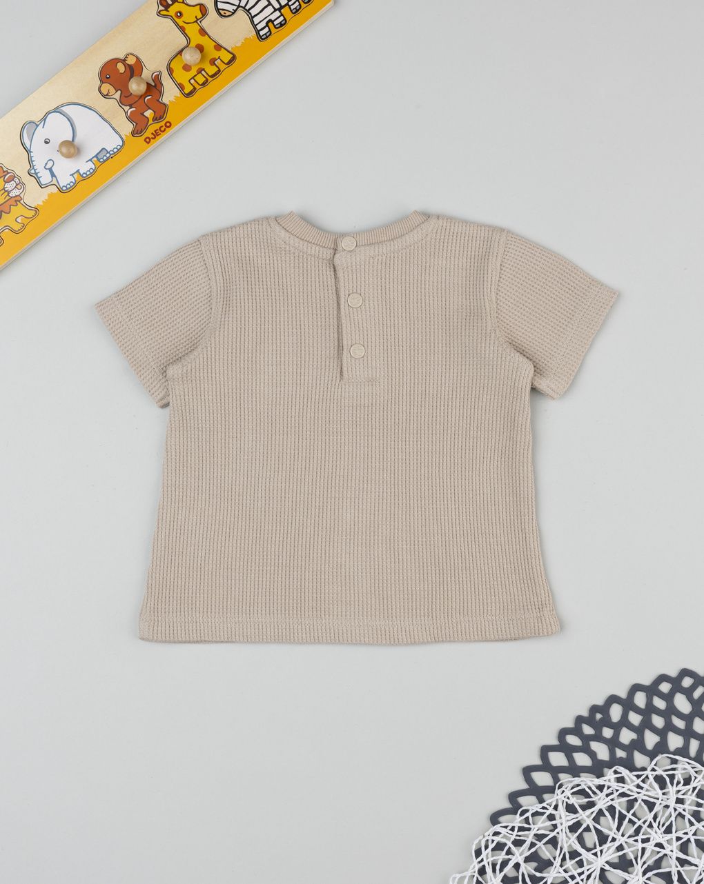 T-shirt bimbo marrone cagnolini