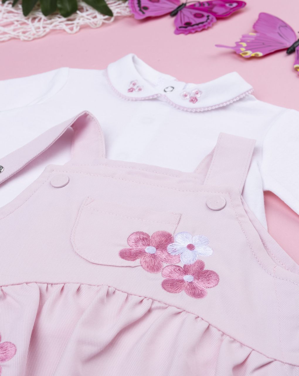 Completo bimba salopette rosa