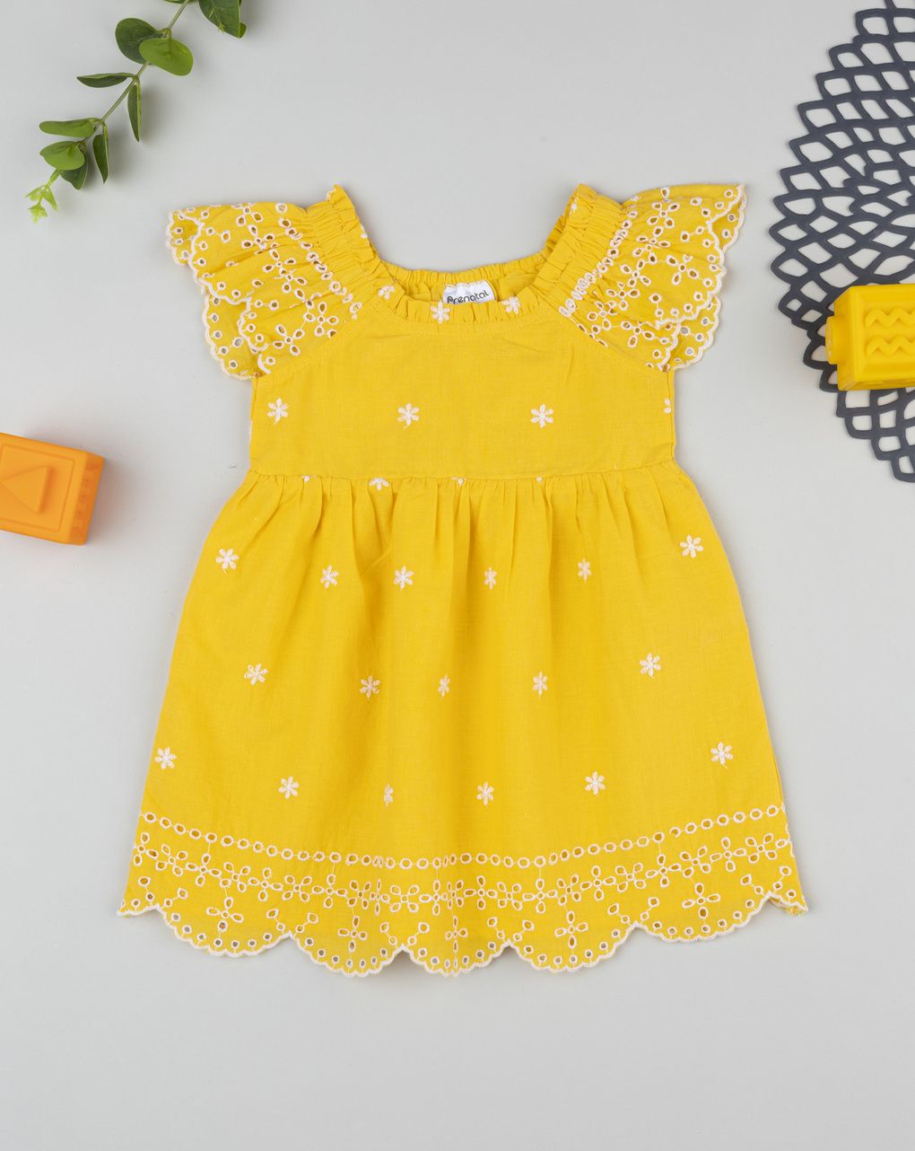 Abito bimba giallo popeline ricamato