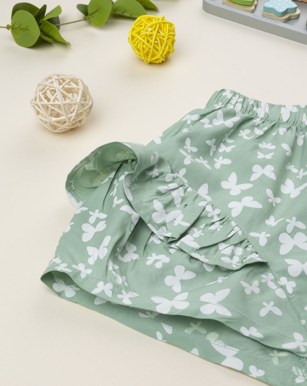 Shorts bambina verdi farfalle