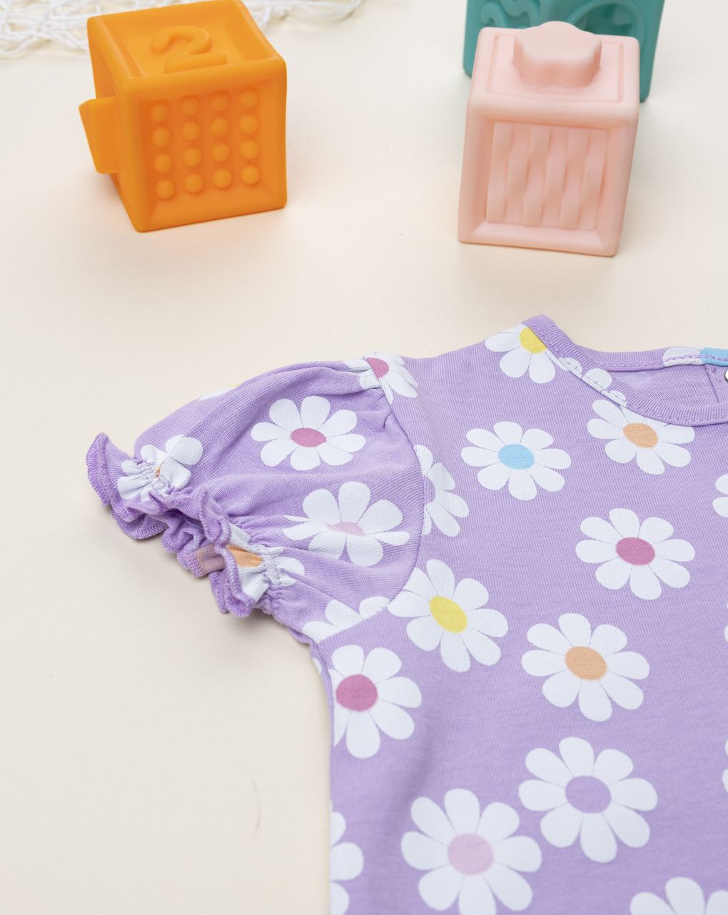 T-shirt lilla bimba margherite