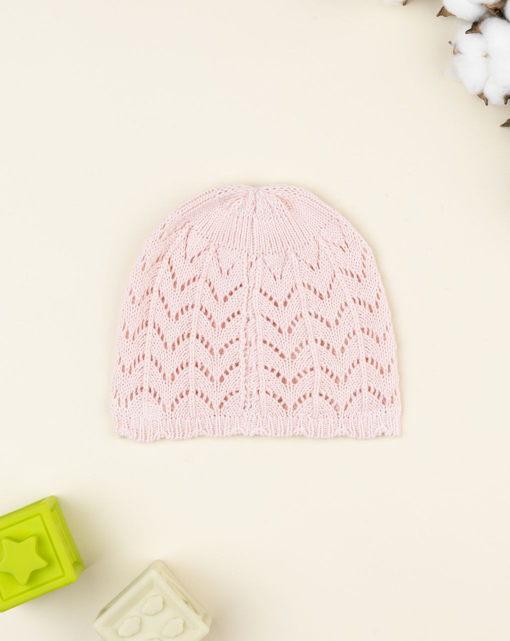 Berretto neonata tricot rosa traforato