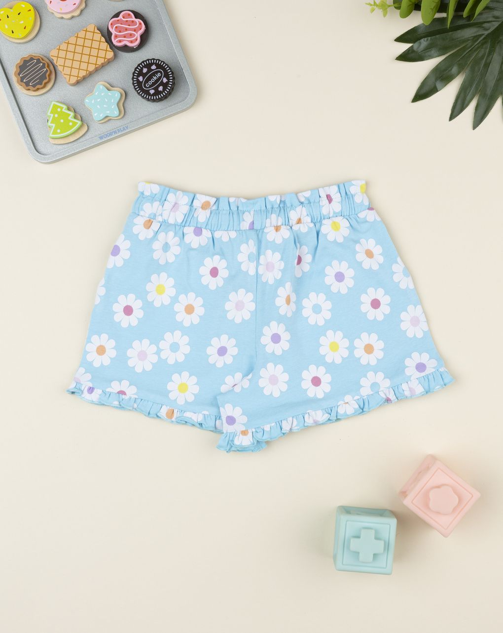 Short azzurri bimba margherite