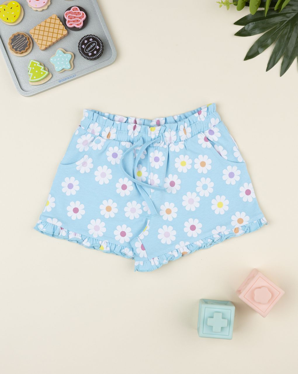 Short azzurri bimba margherite