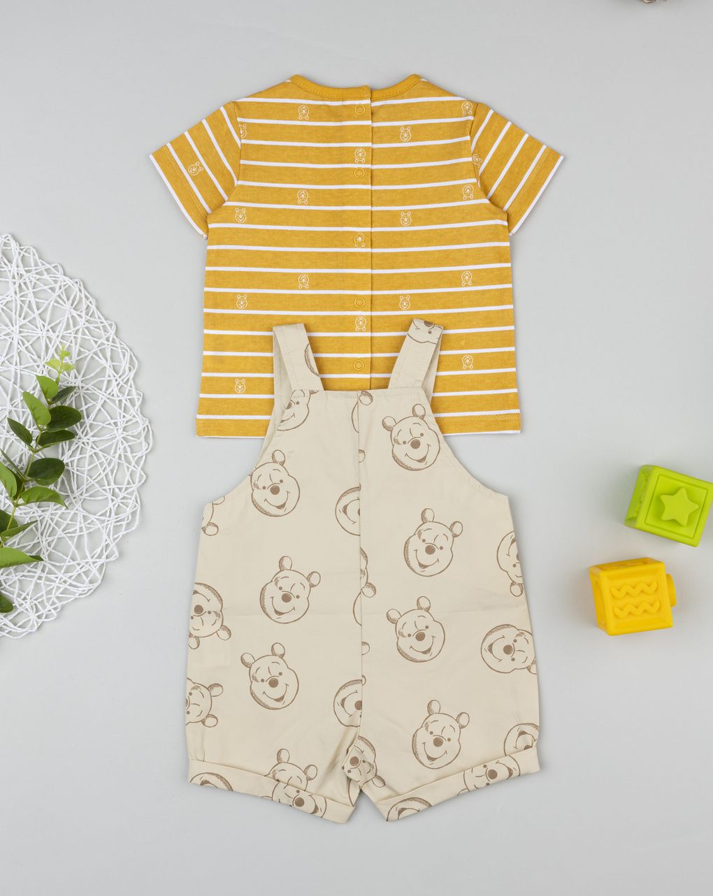 Completo salopette giallo bimbo winnie the pooh