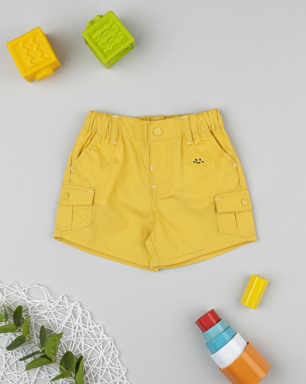 Shorts bimbo gialli