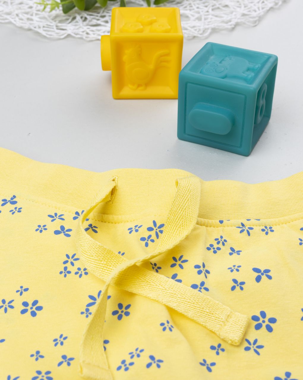 Gonna pantalone bambina gialla fiori allover