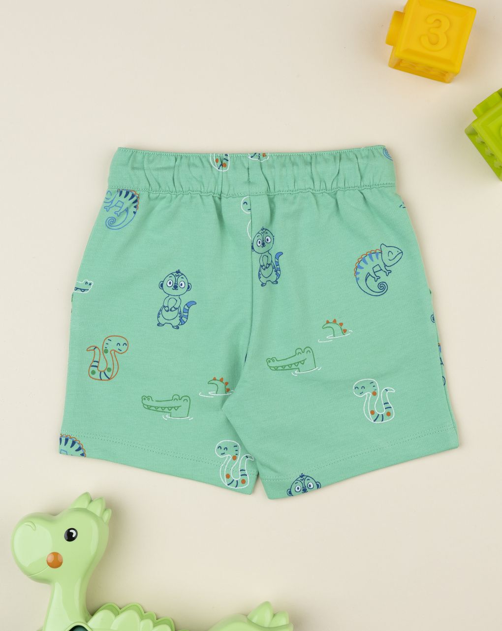 Short bimbo verdi giungla