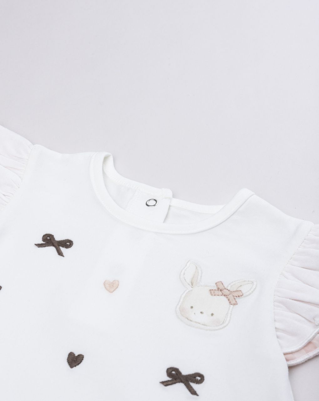 T-shirt panna bimba con maniche ad aletta