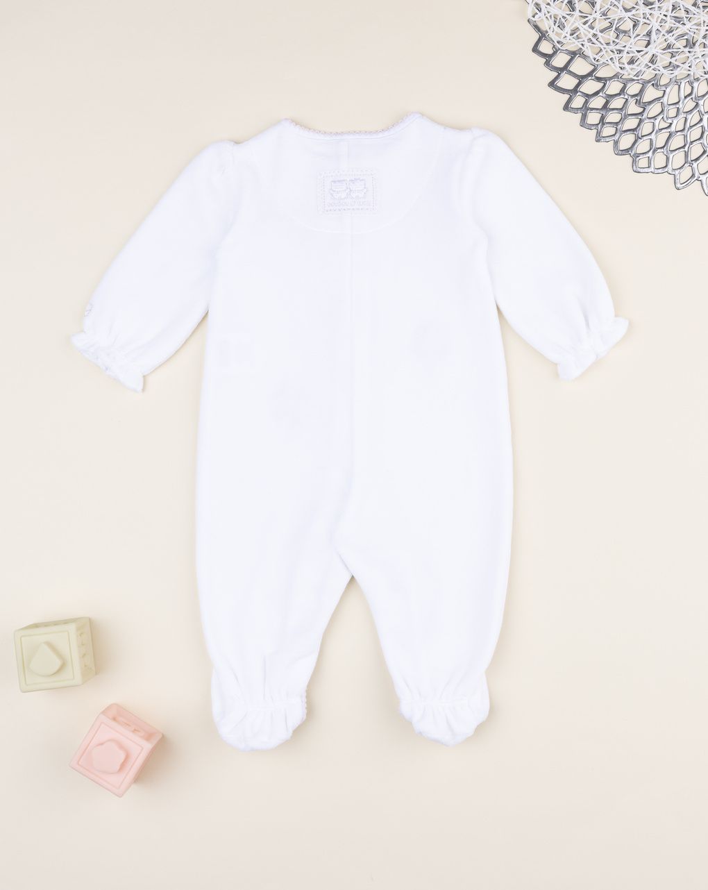 Tutina bimba bianca ricami fiori con orsetto in regalo