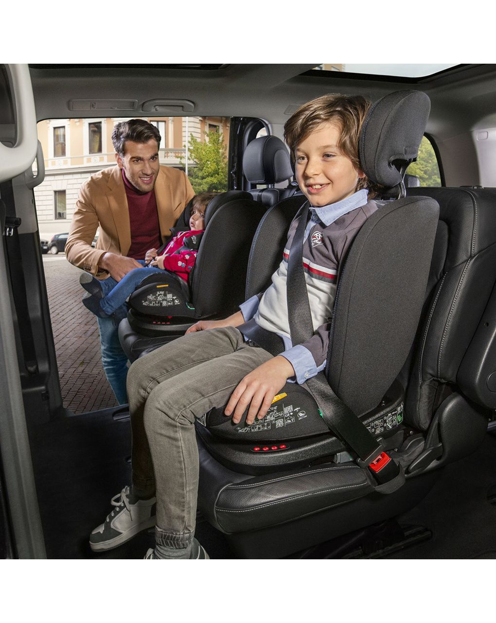 Seggiolino  mokita i-size (76-150 cm) grey black - chicco