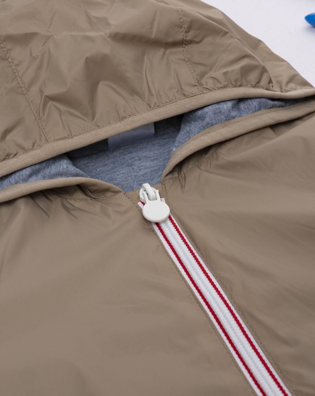 Antivento  + bag bimbo marrone