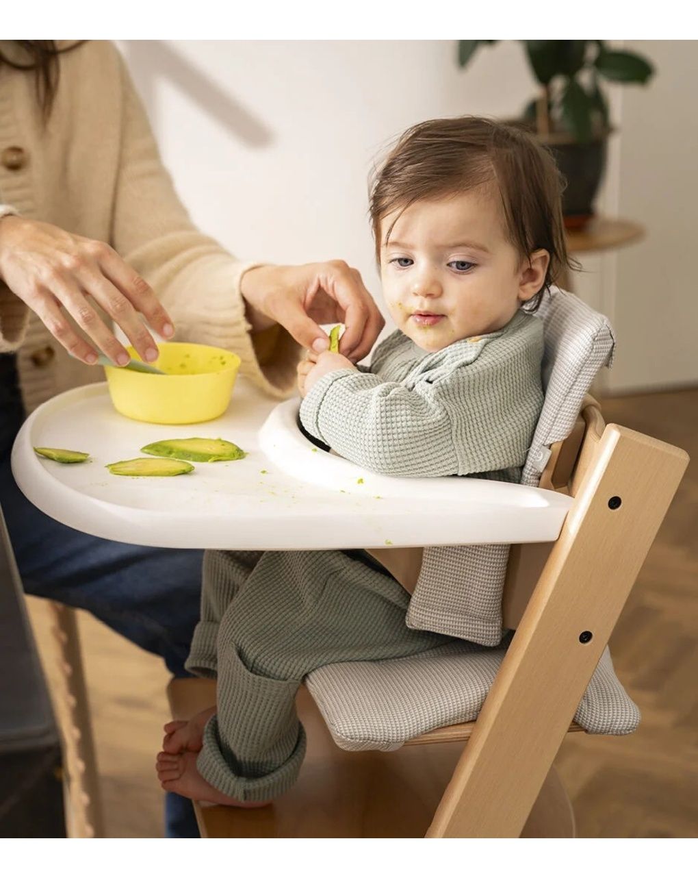 Pack seggiolone tripp trapp® nero sedia + babyset + vassoio  nero - personalizzabile - stokke®