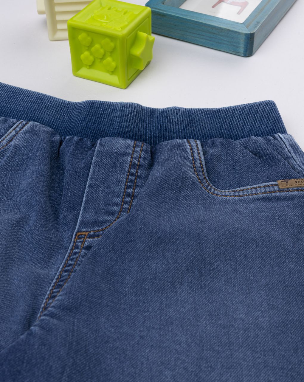 Pantaloni denim bimbo