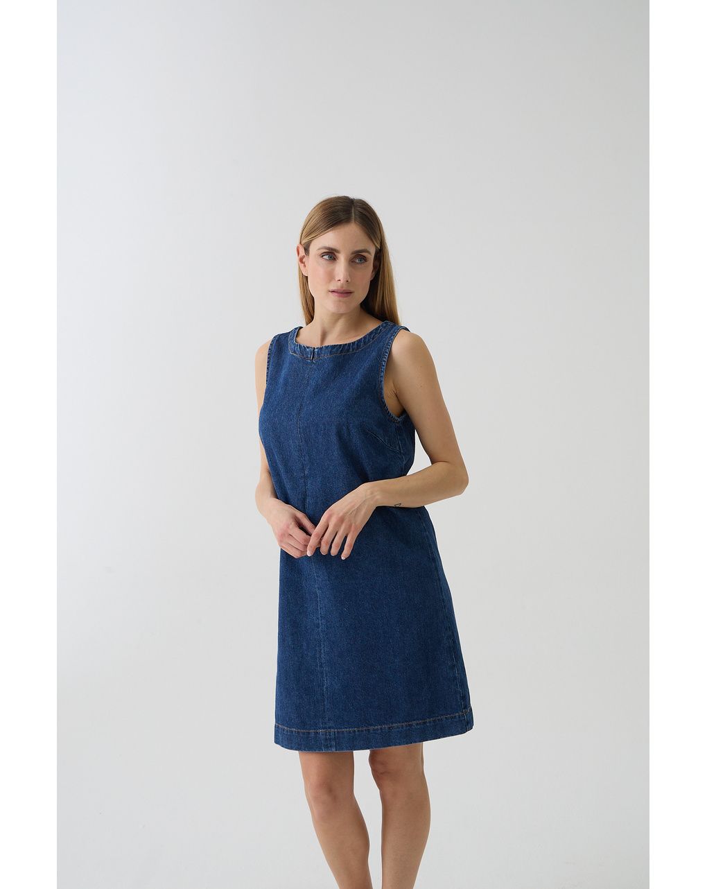 Abito smanicato denim premaman