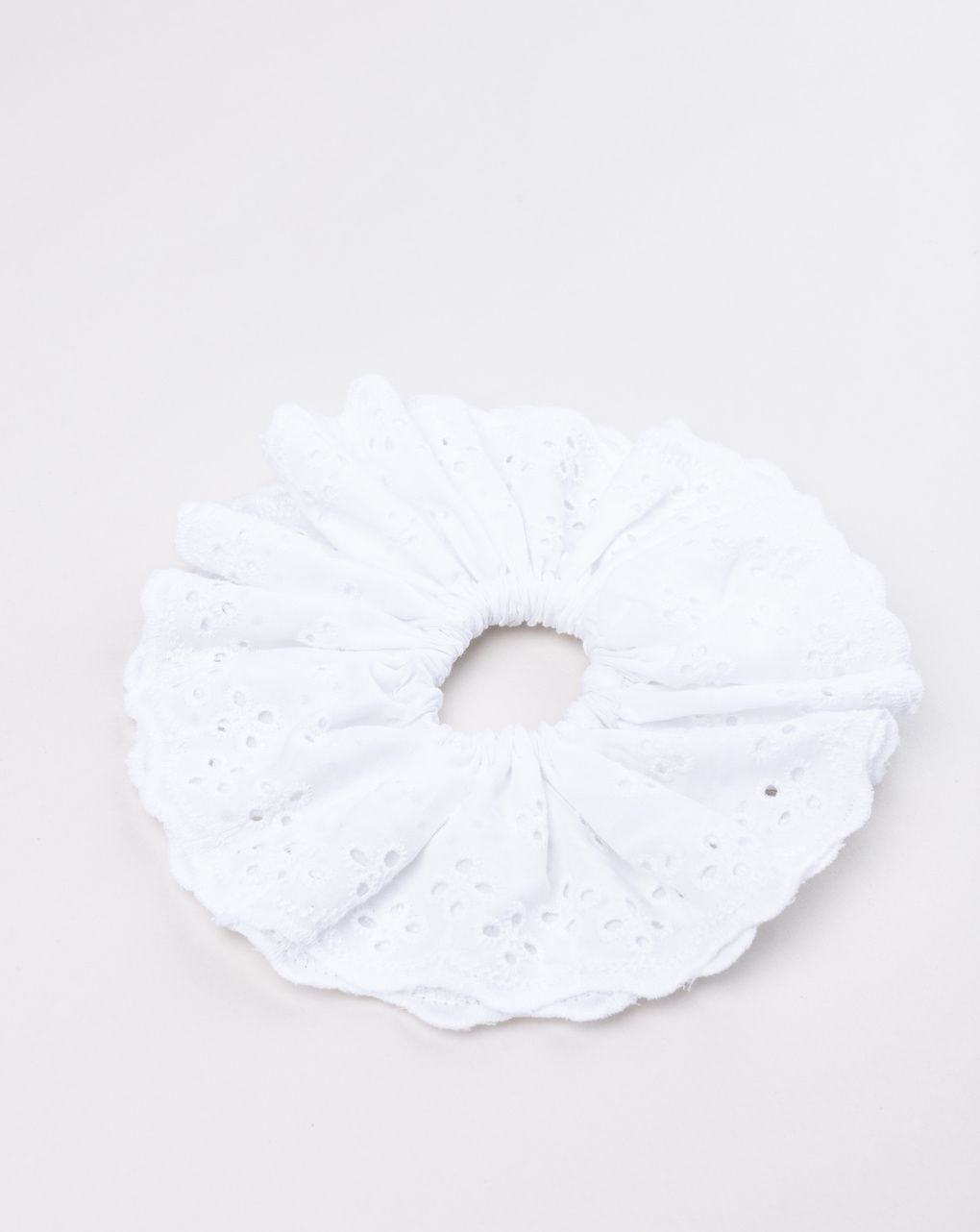 Elastico capelli bambina in sangallo bianco