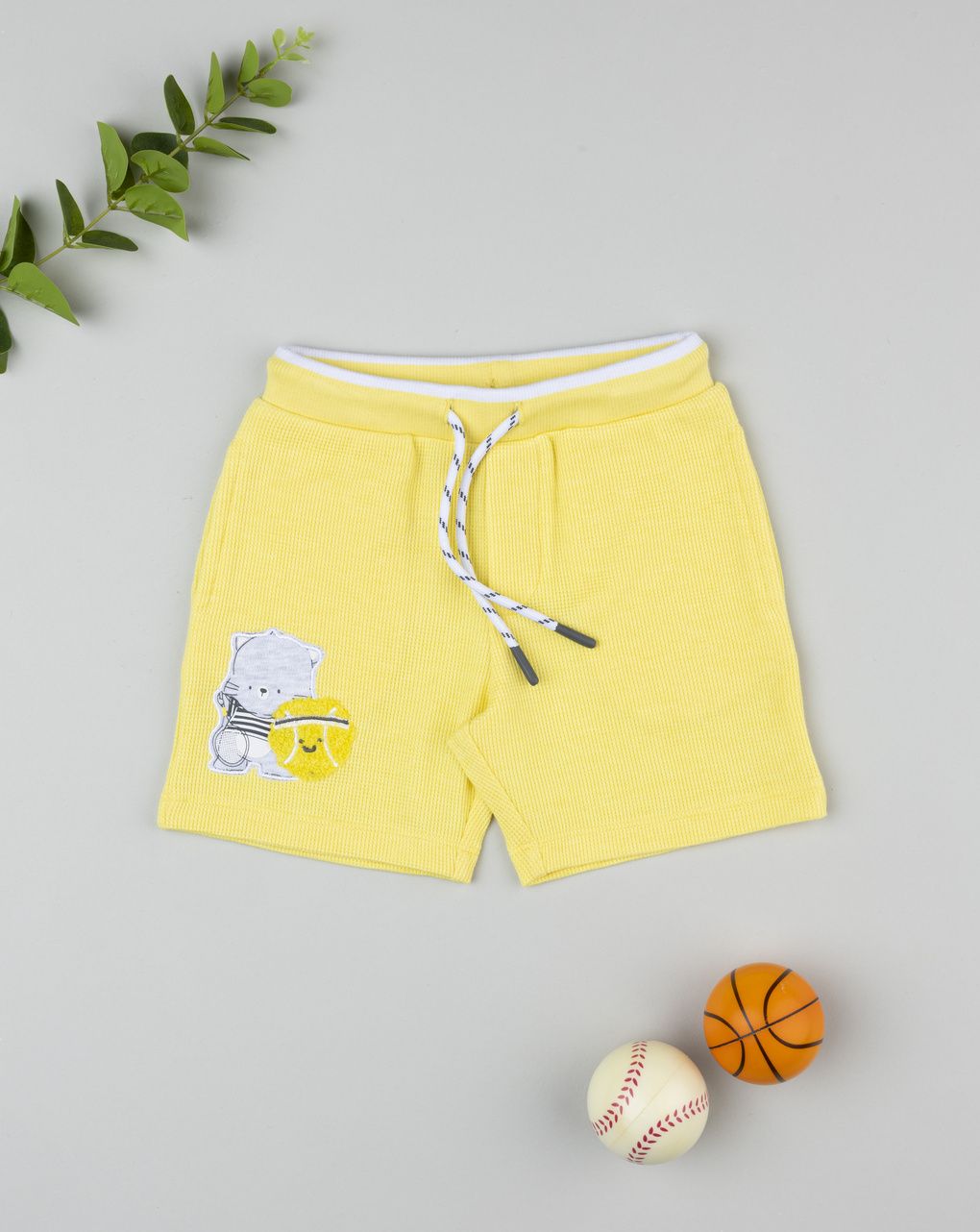 Shorts bimbo gialli