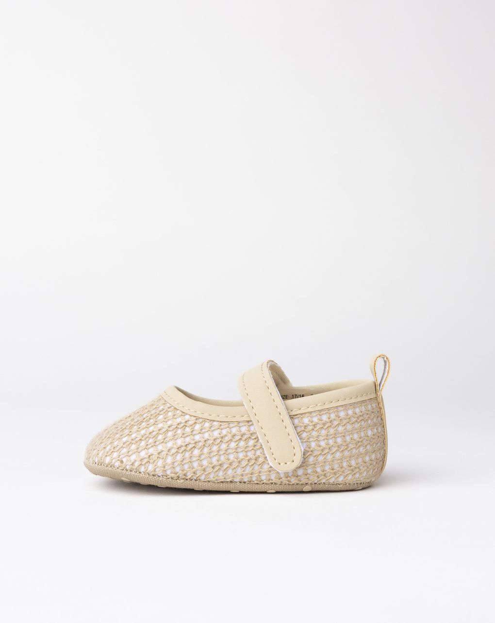 Scarpine neonata beige traforate
