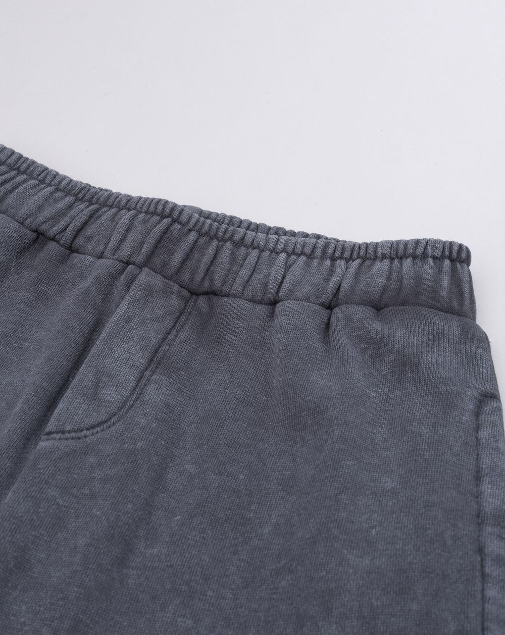 Pantalone bambino antracite con tasconi