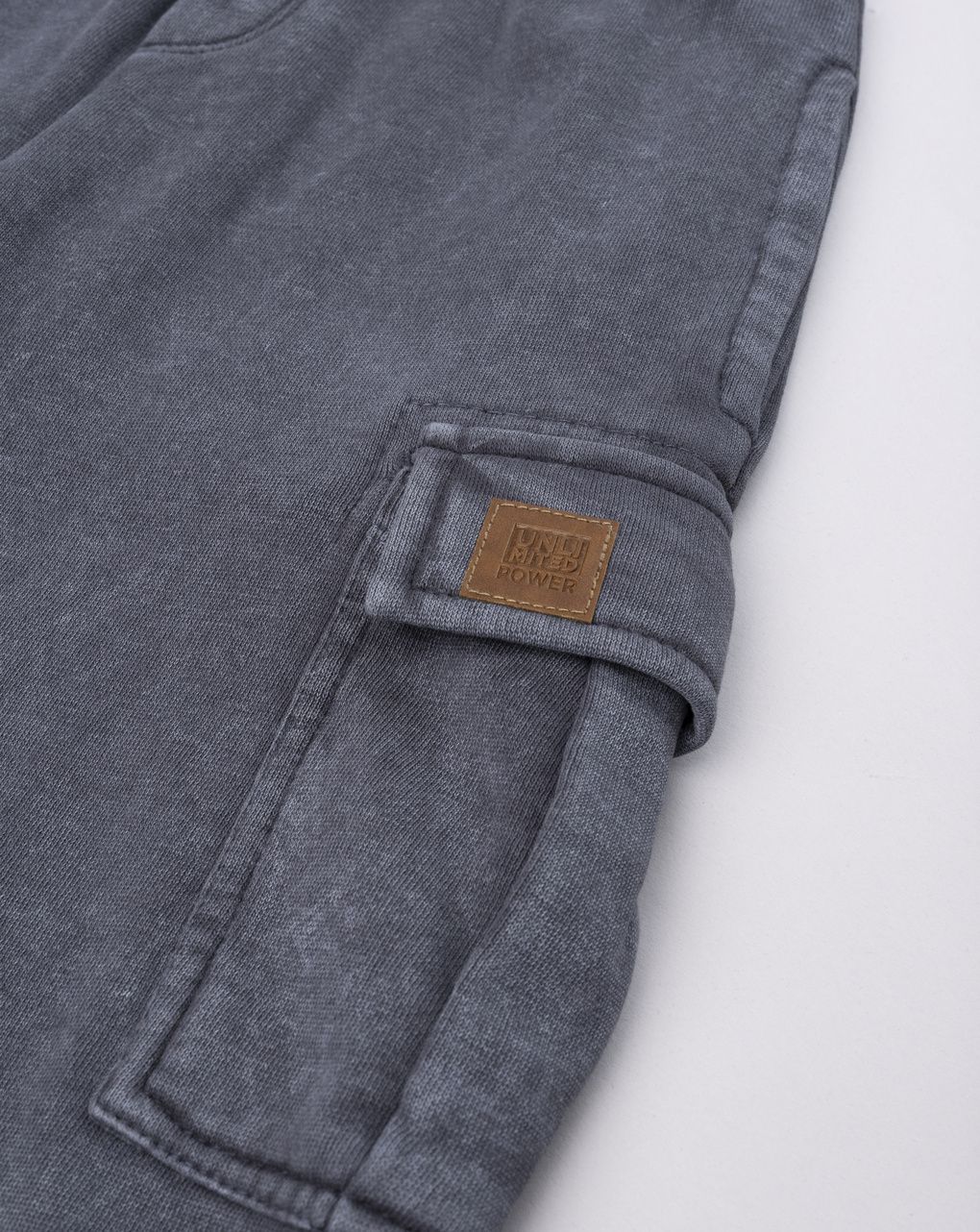 Pantalone bambino antracite con tasconi