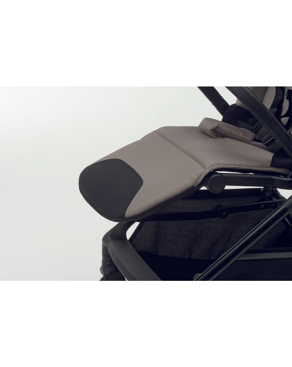 Trio spritz car seat spritz i-size vanilla - foppapedretti