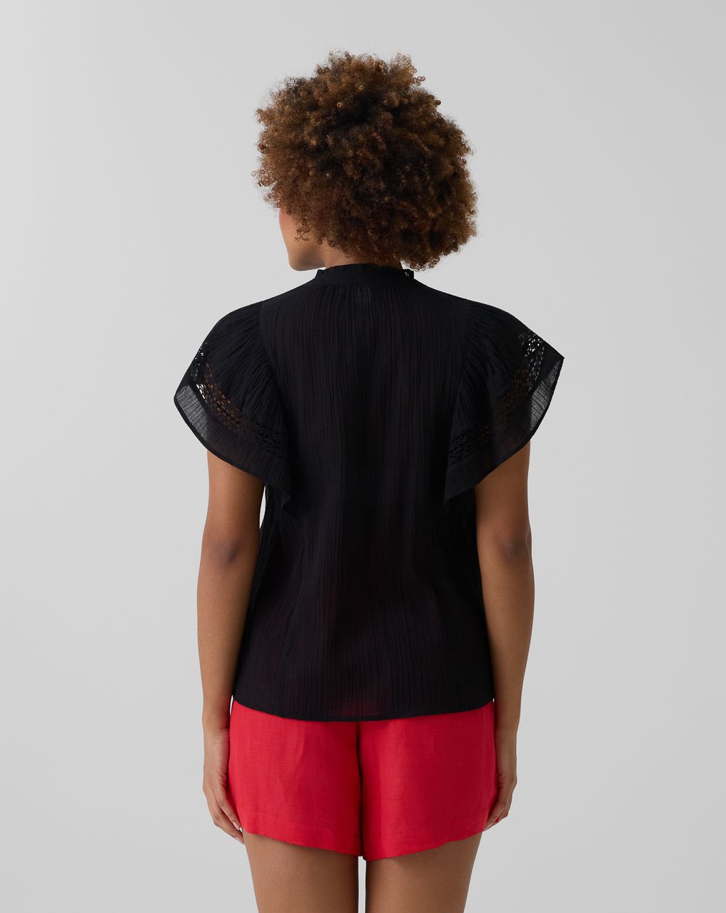 Camicia allattamento nera con maniche volant sangallo