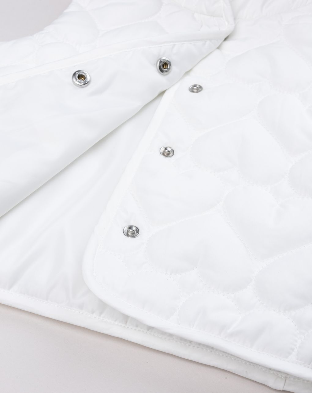 Gilet trapuntato bimba bianco a cuori