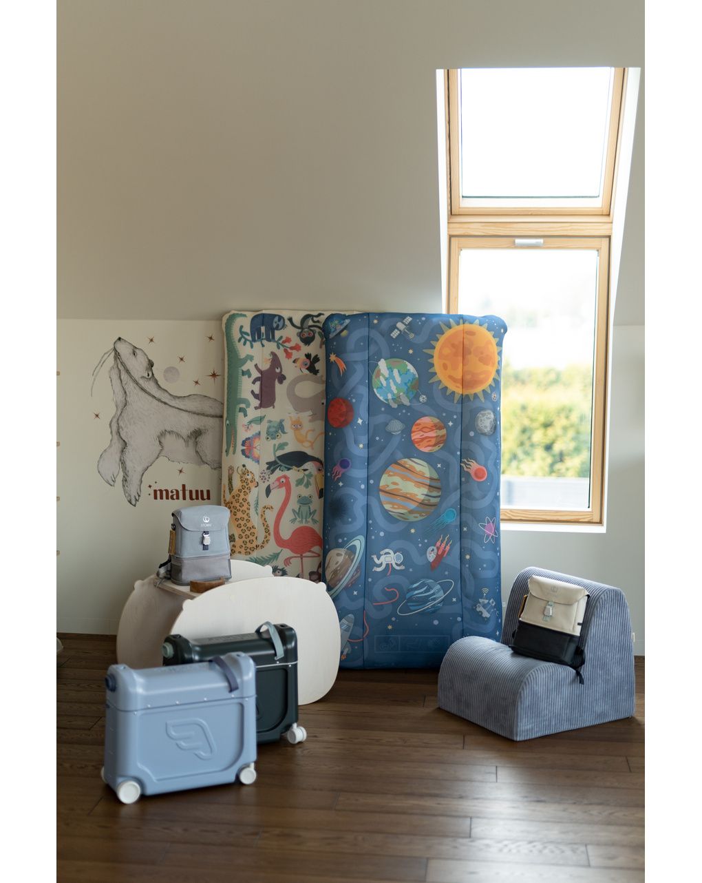 Stokke® jetkids™ cloudsleeper - lettino da viaggio portatile - labirinto spaziale