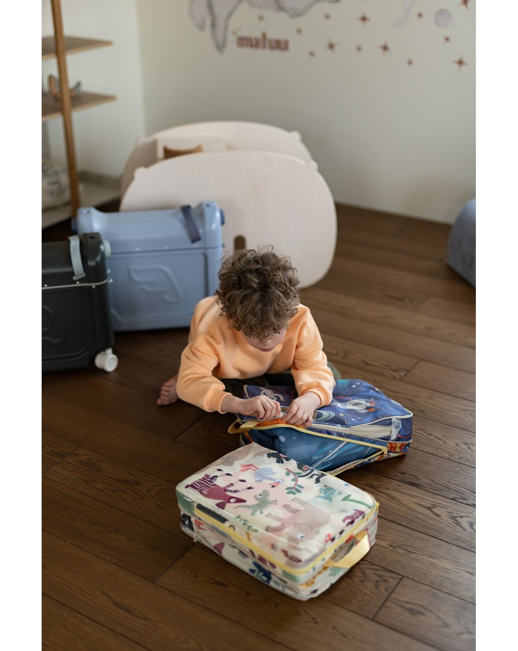Stokke® jetkids™ cloudsleeper - lettino da viaggio portatile - labirinto spaziale