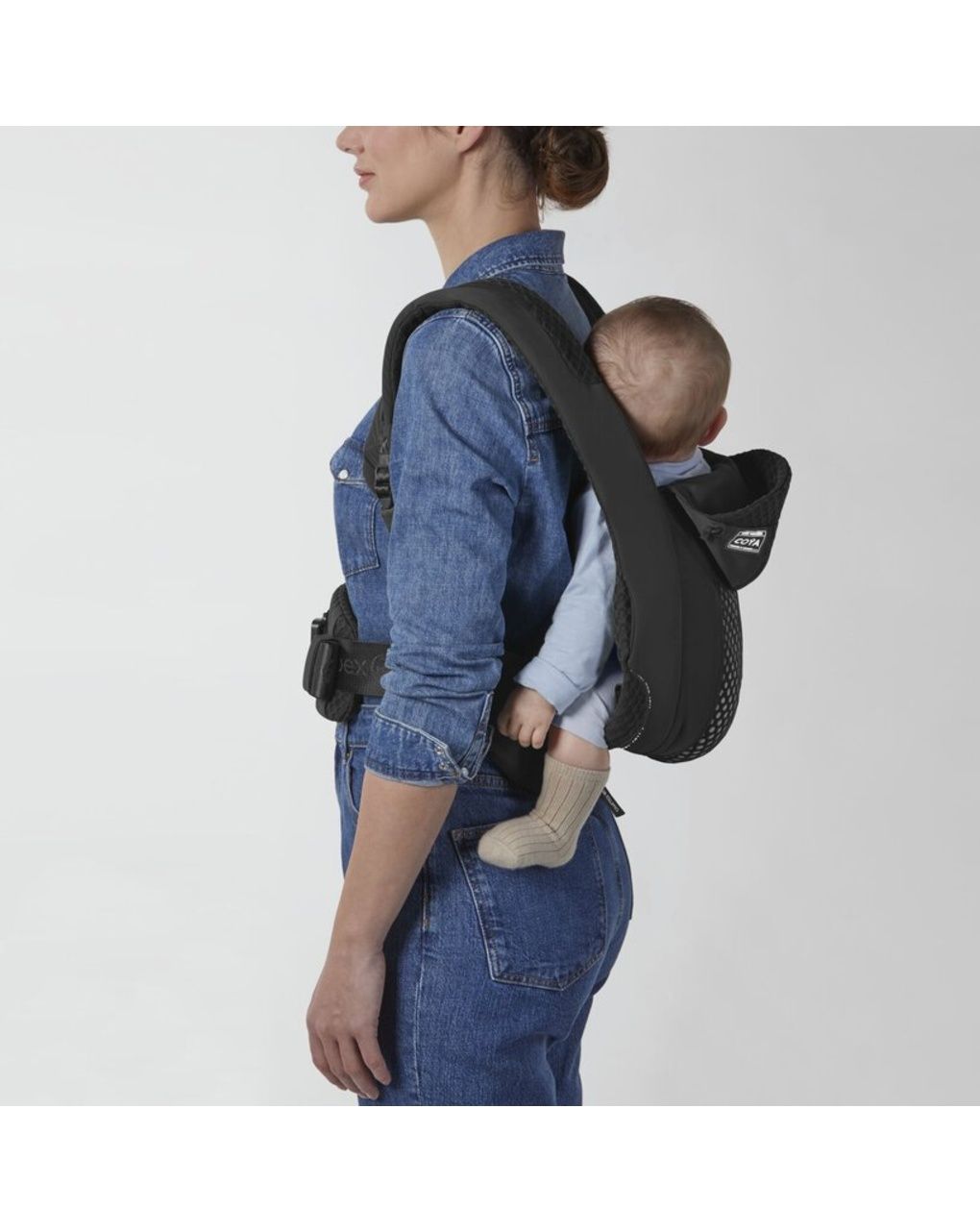 Coya carrier black - cybex platinum