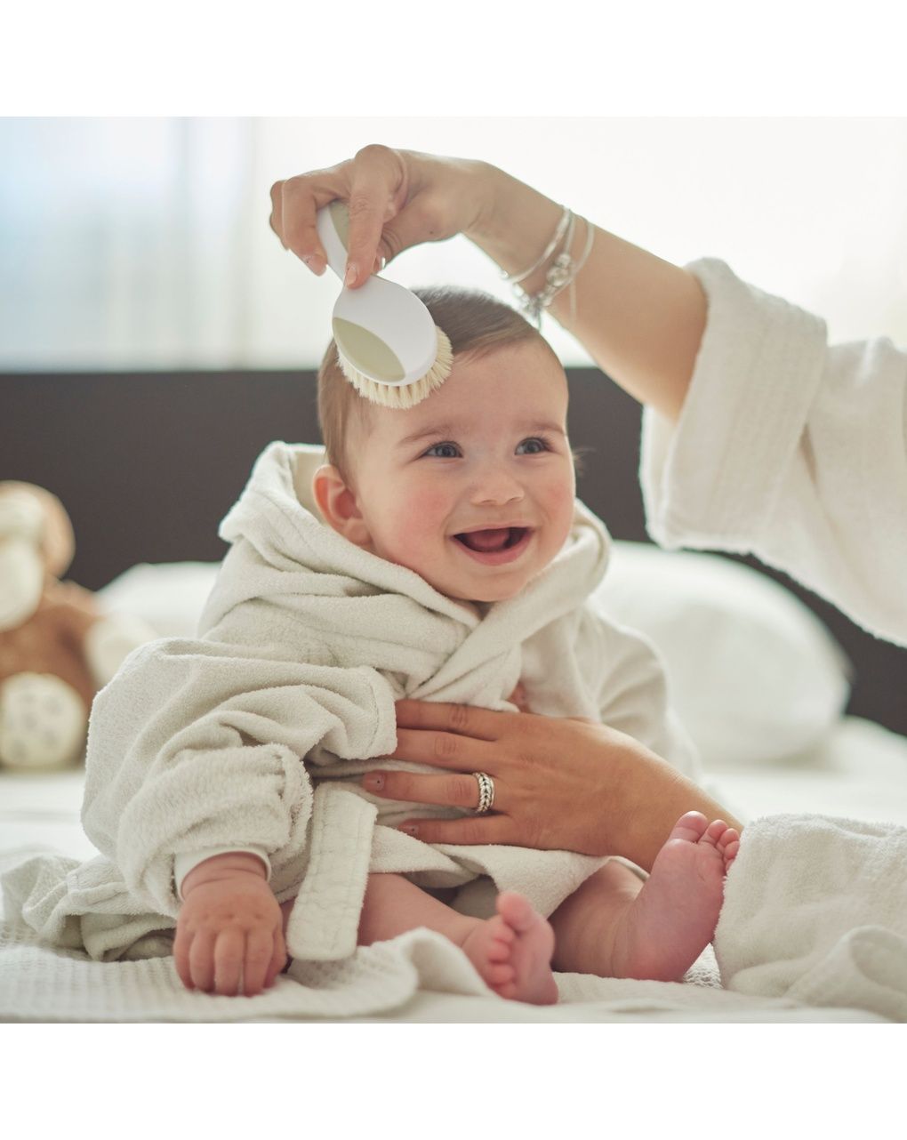 Beauty set per la cura del bambino con termometro digitale - 1147 - nuvita