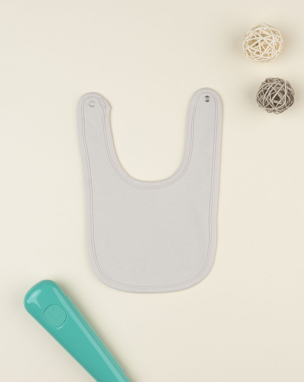 Bavaglino neonato beige leoni