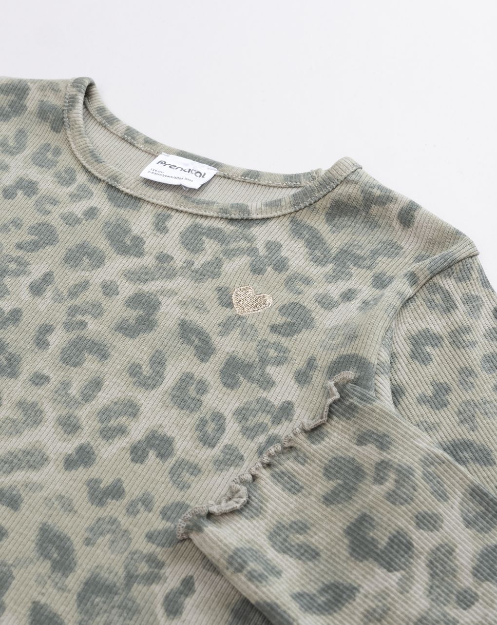 T-shirt bambina verde con fantasia maculata