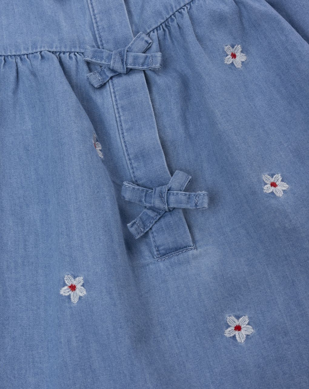 Pinafore denim bimba ricami  allover