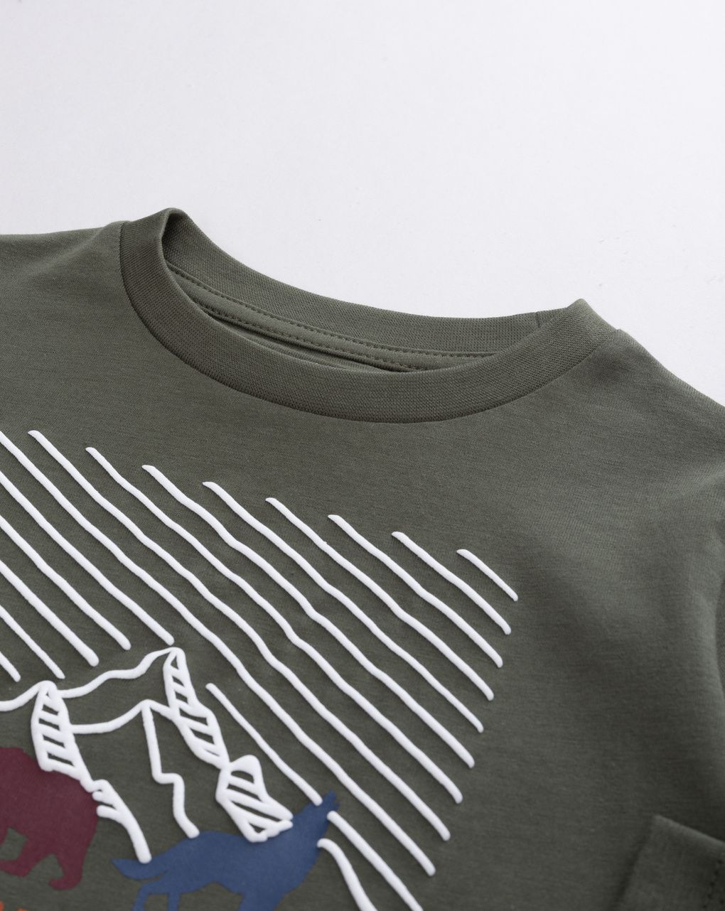 T-shirt manica lunga verde con grafica "mountain" bambino