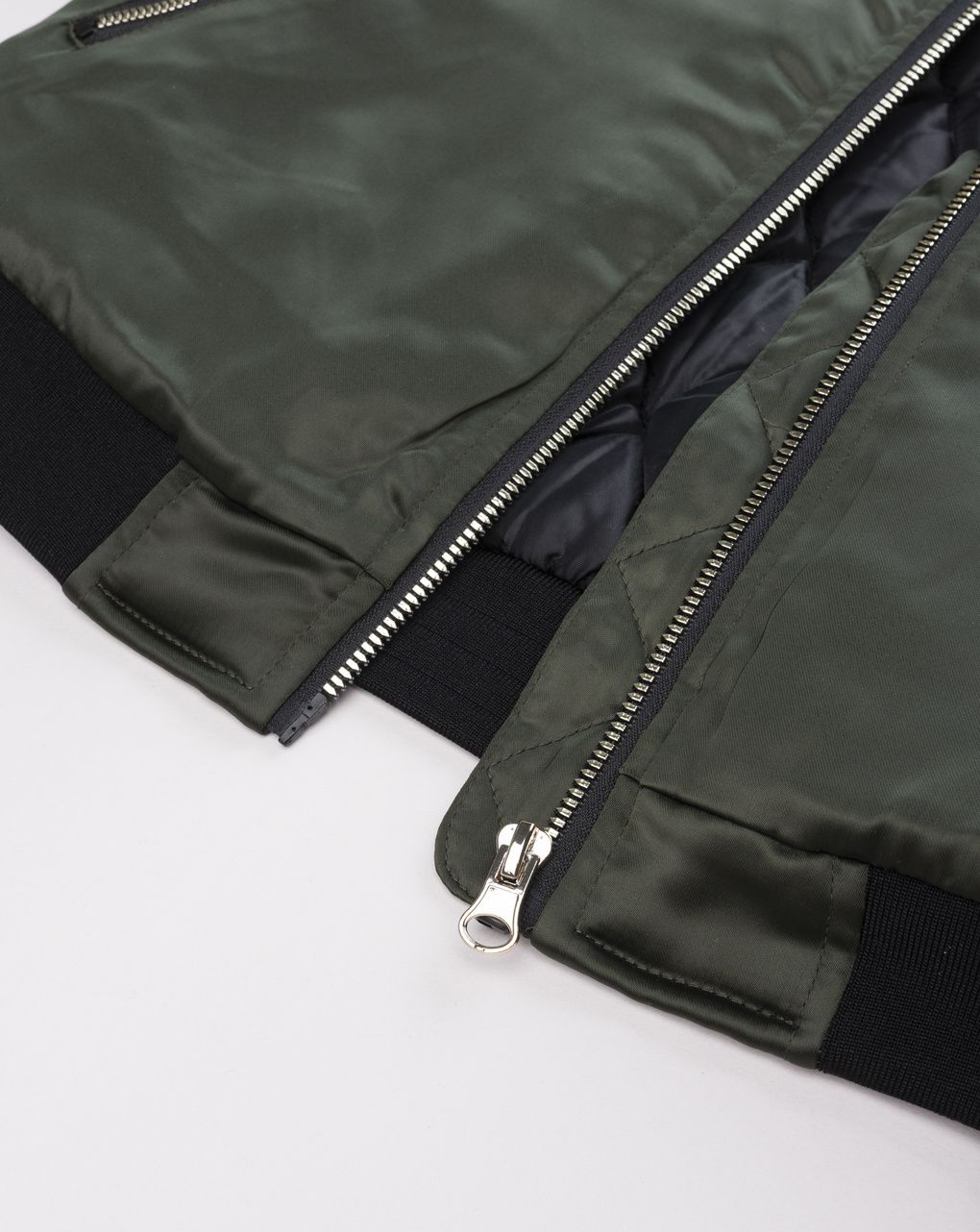 Giacca bomber bimba verde con bordi a contrasto
