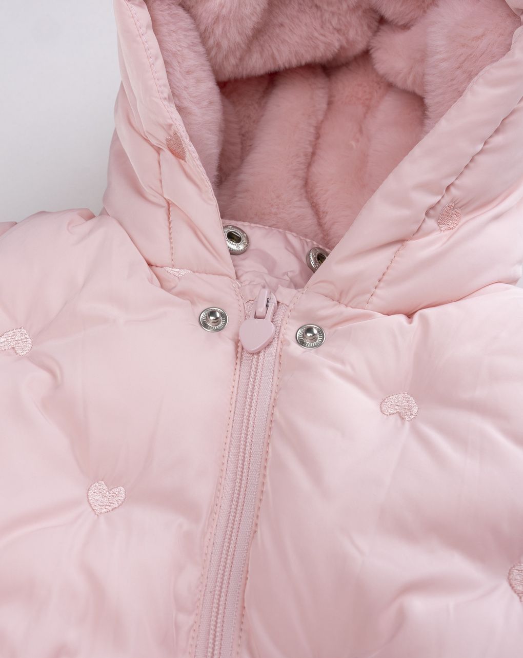 Tuta neve neonata imbottita rosa con trapuntatura a cuori