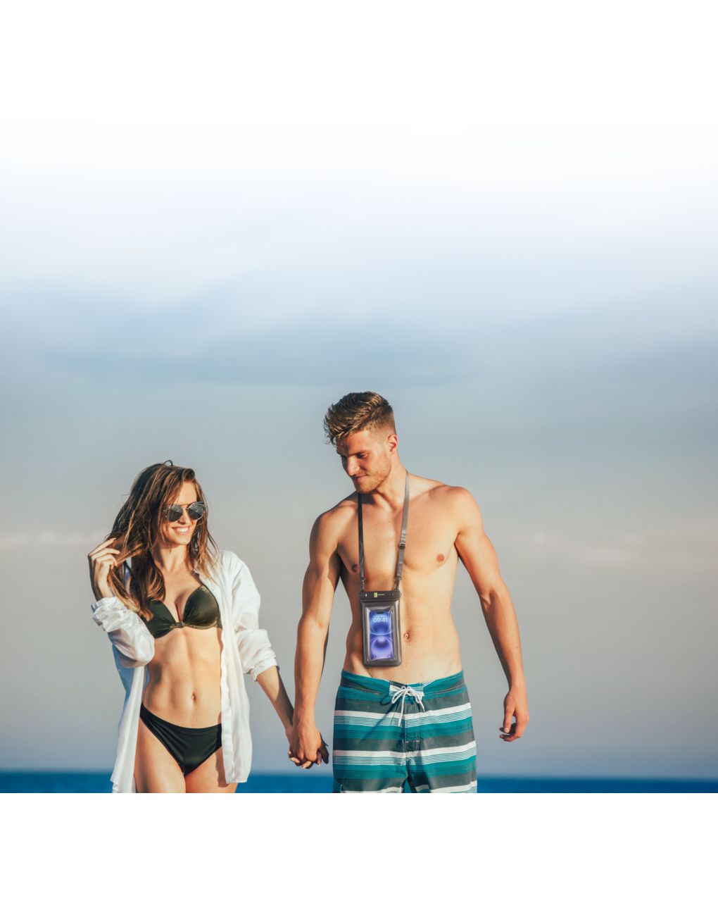 Voyager floaty custodia galleggiante impermeabile universale per smartphone  nera - cellularline