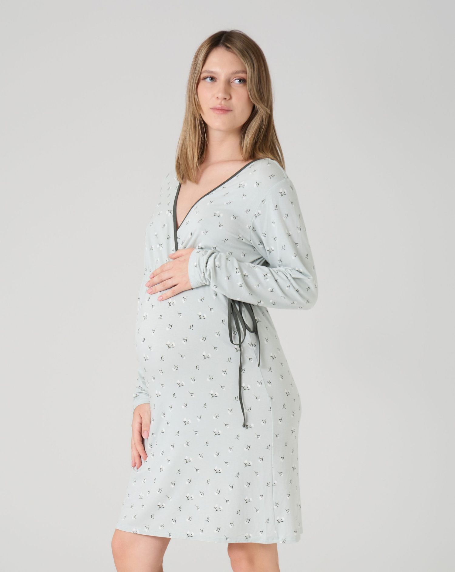Camicia da notte allattamento fiori a manica lunga verde chiaro