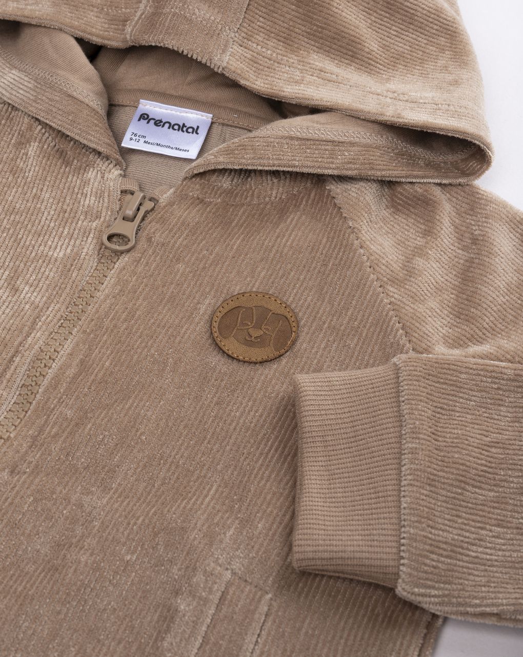 Cardigan con cappuccio e patch a forma di cane beige bimbo