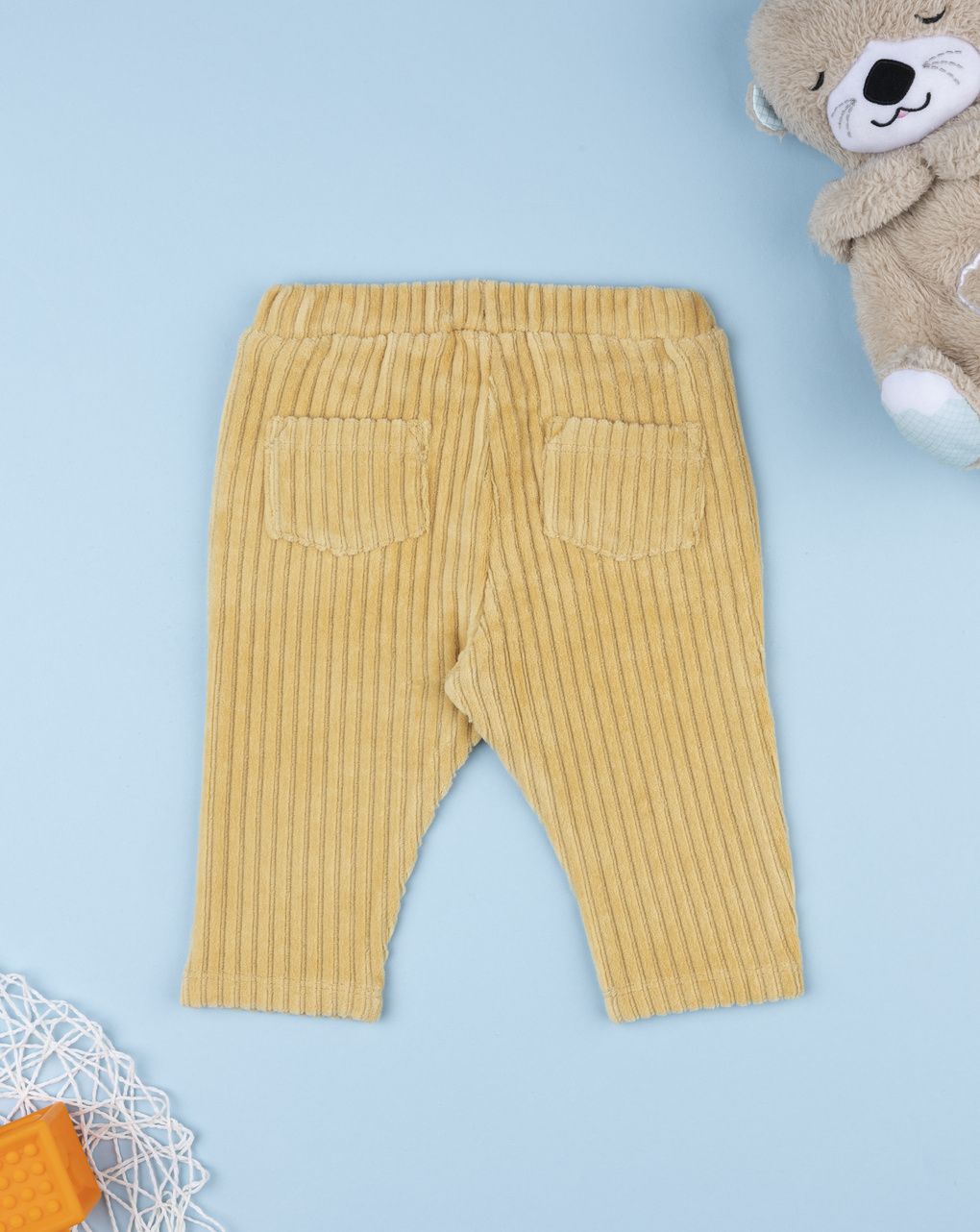 Pantaloni bimbo in velluto a costine gialli