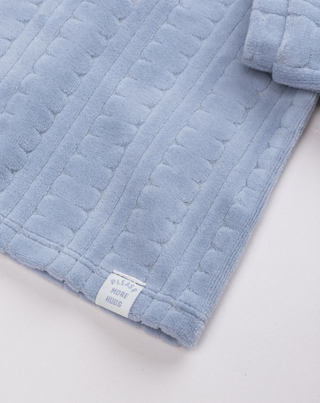 Completino in ciniglia maglia più pantalone azzurro