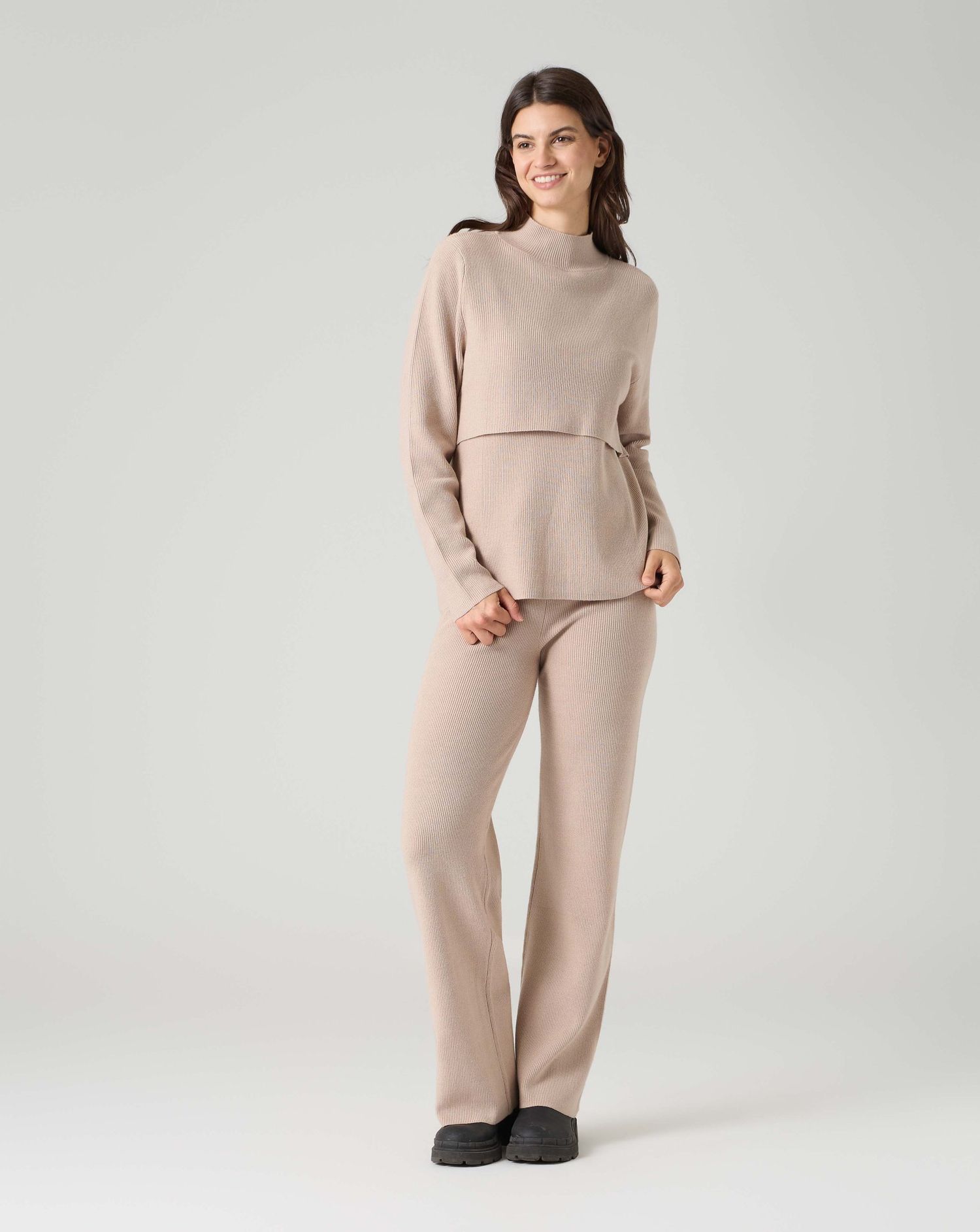 Maglione allattamento premaman a costine beige