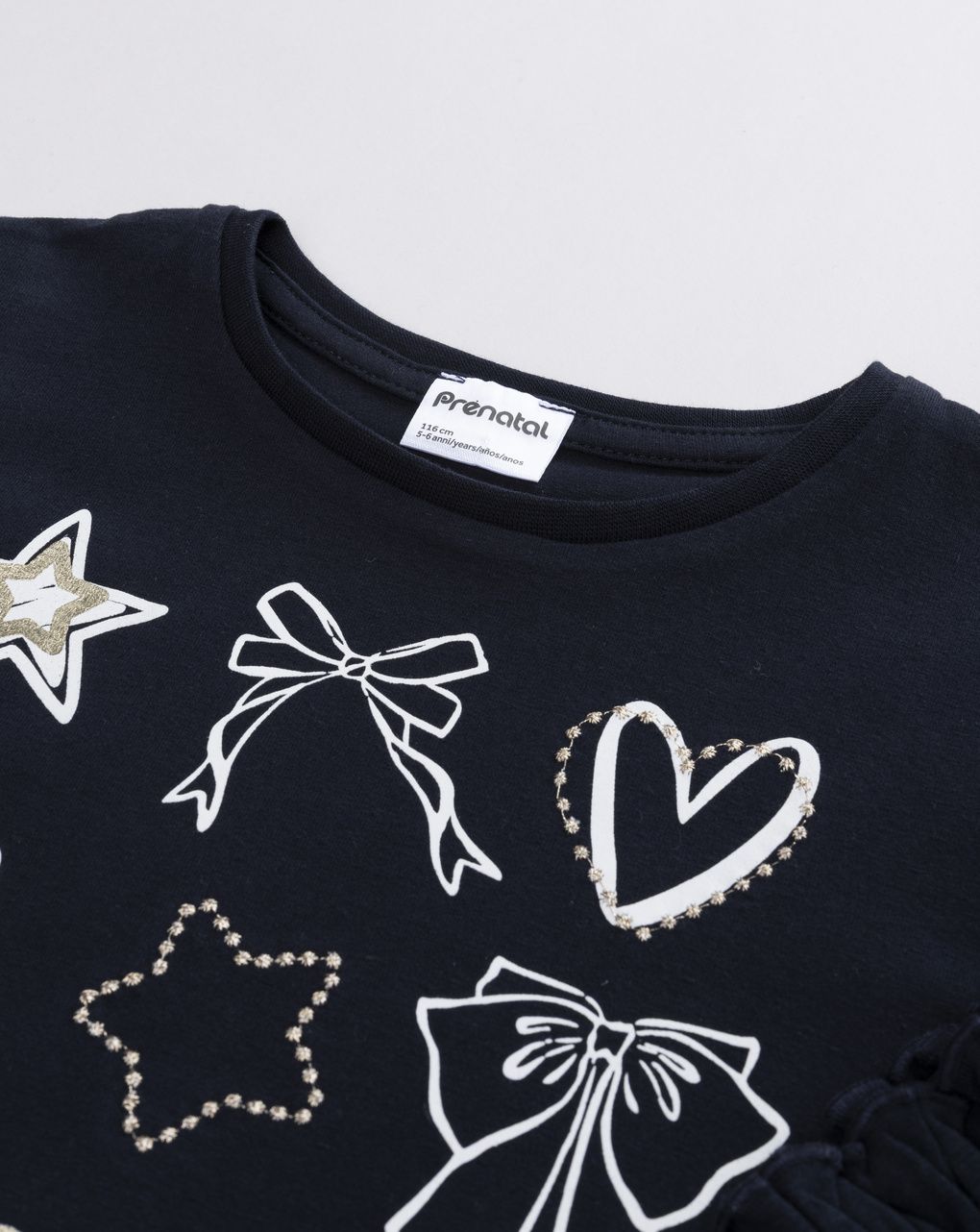 T-shirt bambina blu scuro con grafiche e polsini a nido d'ape