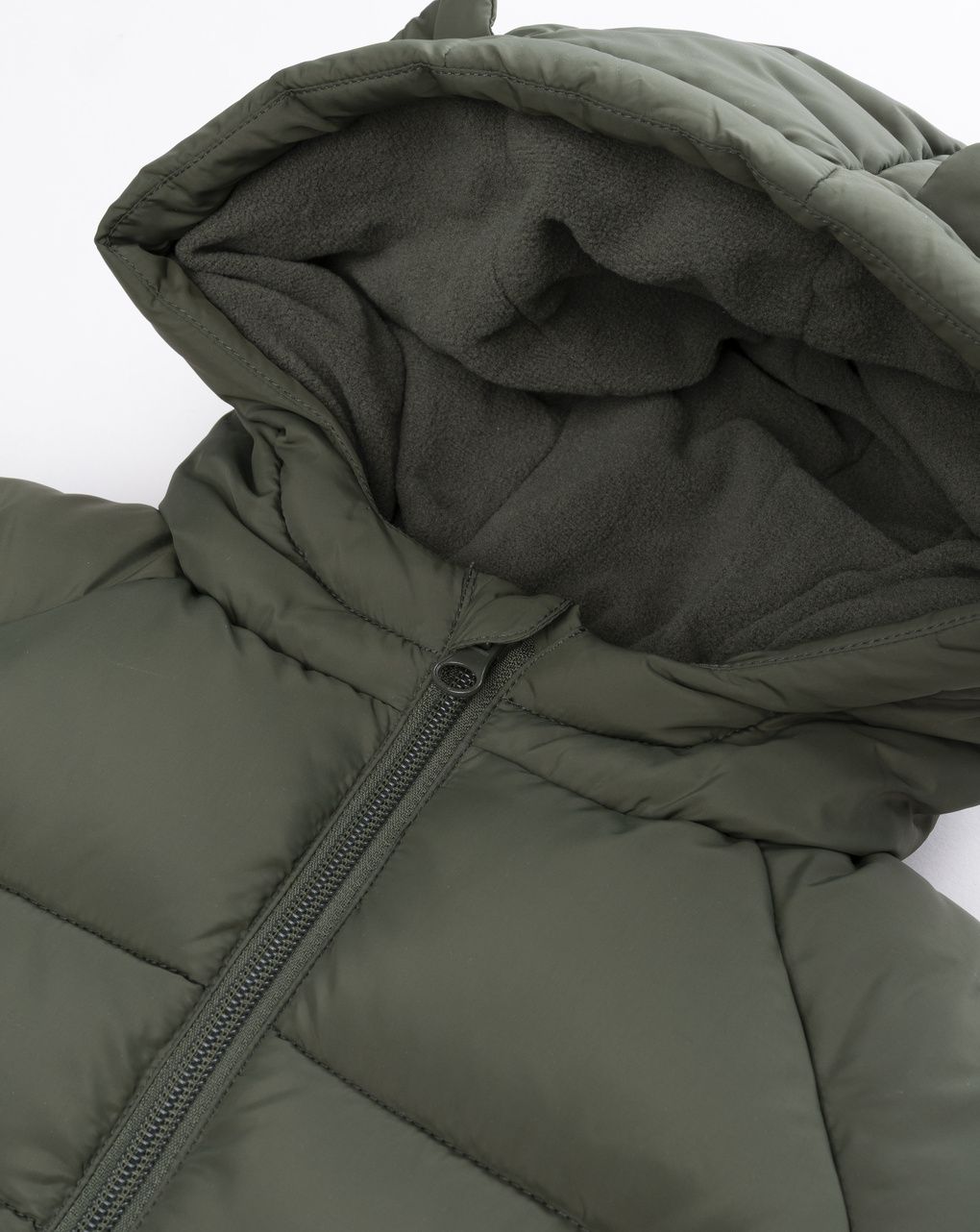 Piumino raglan con cappuccio e tasche verde scuro bimbo