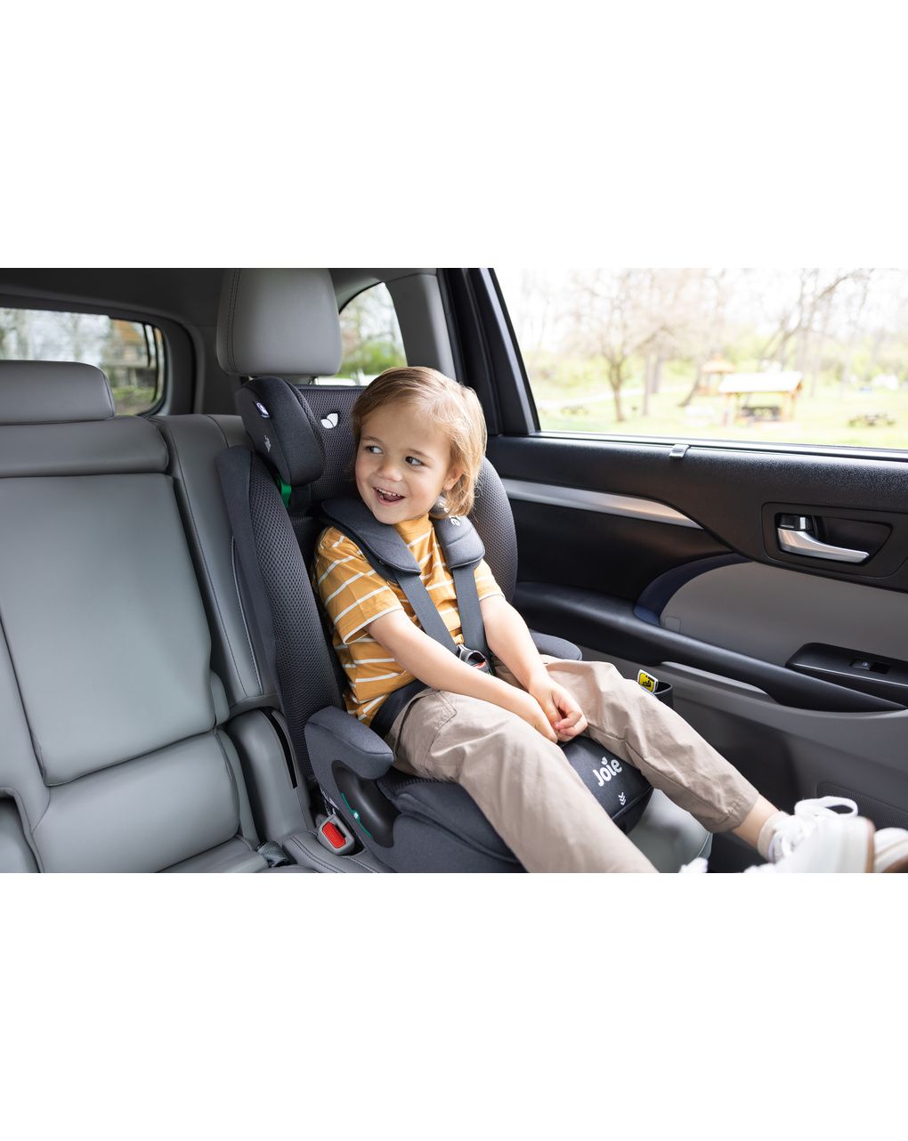 Rialzo con schienale - i-irvana™ max  con utilizzo esteso delle cinture, 76 cm - 150 cm (da 15 mesi fino a circa 12 anni), colore quartz mesh - joie